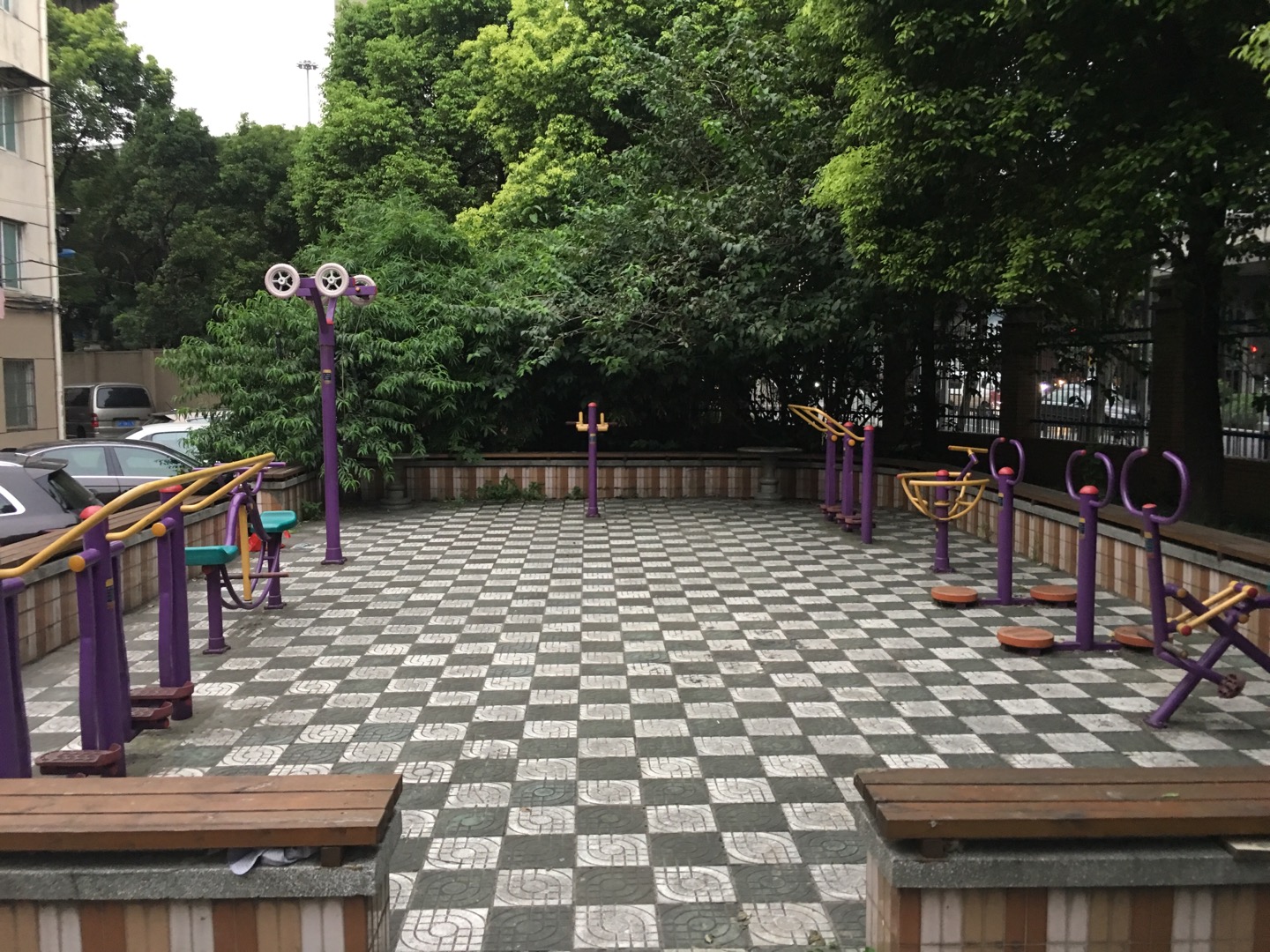 淞新居委健身點(diǎn)（3）