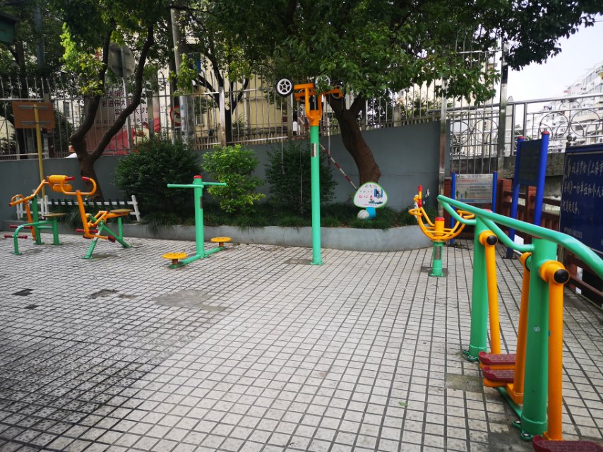 梅隴二居健身點(diǎn)C點(diǎn)