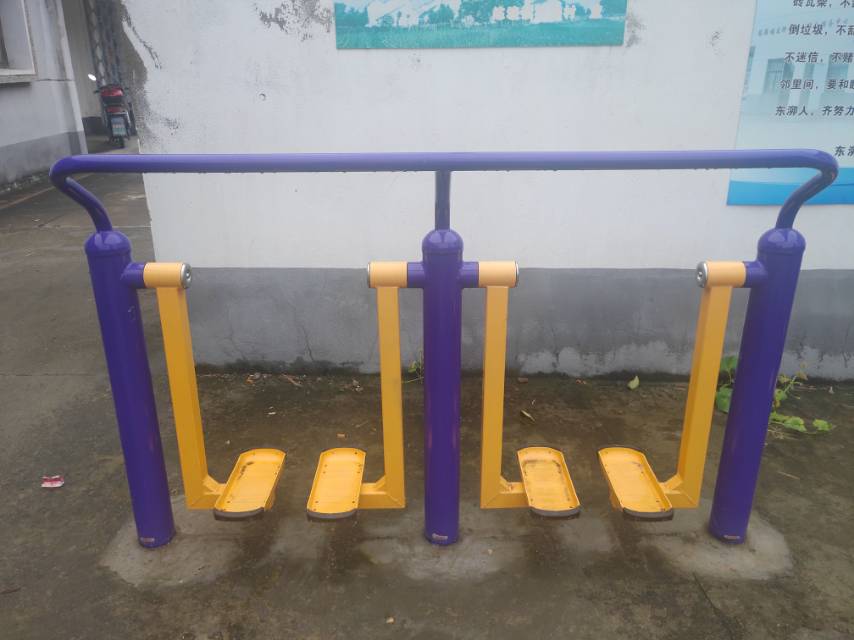 太空漫步器 太空漫步器