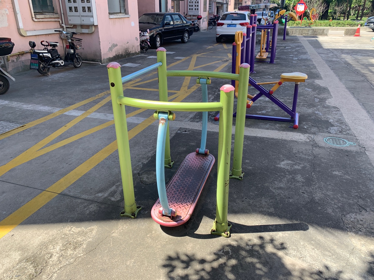 晃板健身器 晃板健身器