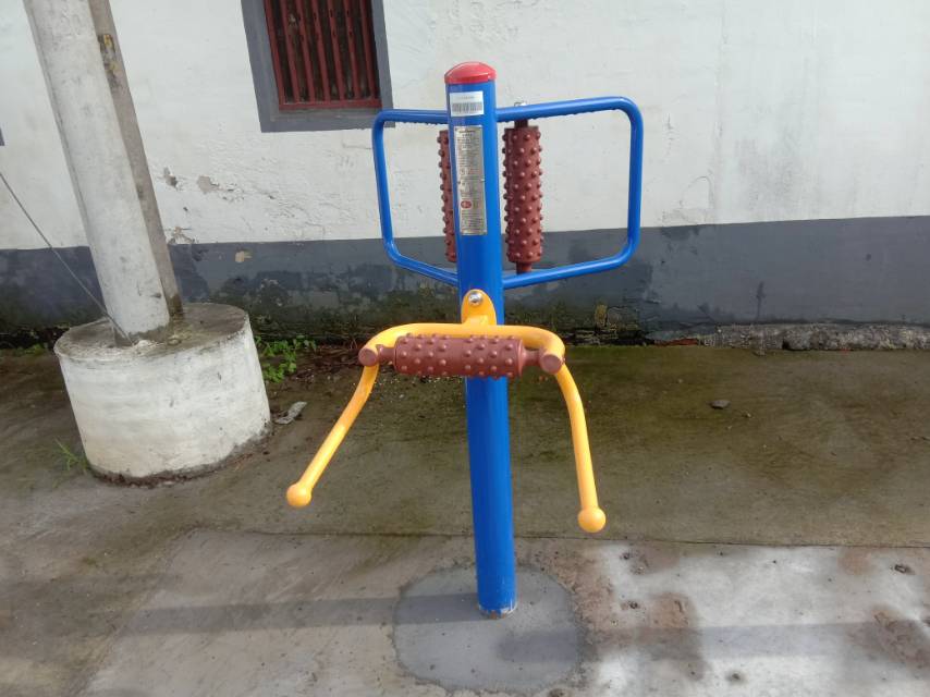 腰背按摩器 腰背按摩器