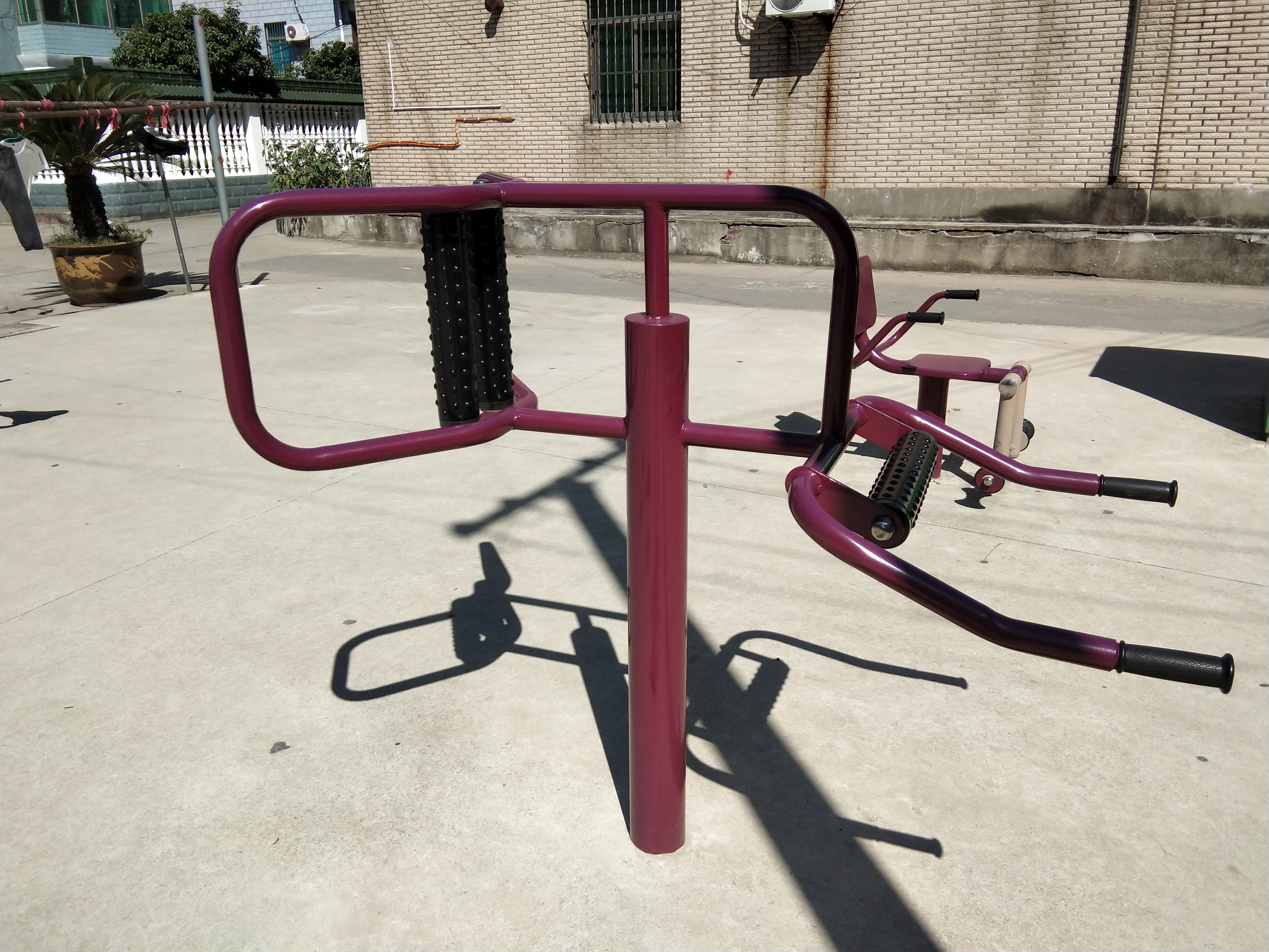 腰背按摩器 腰背按摩器