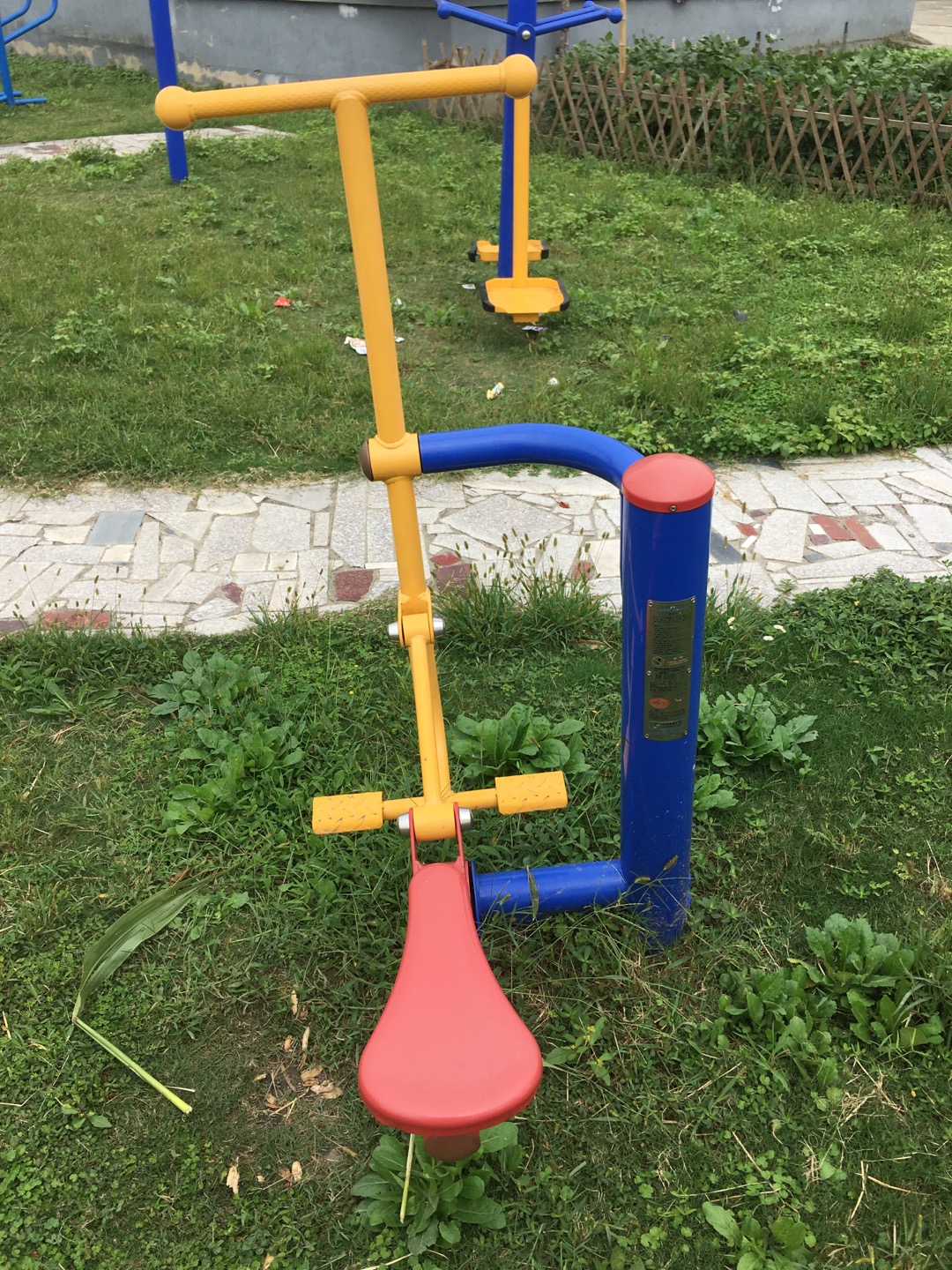 健騎機(jī) 健騎機(jī)