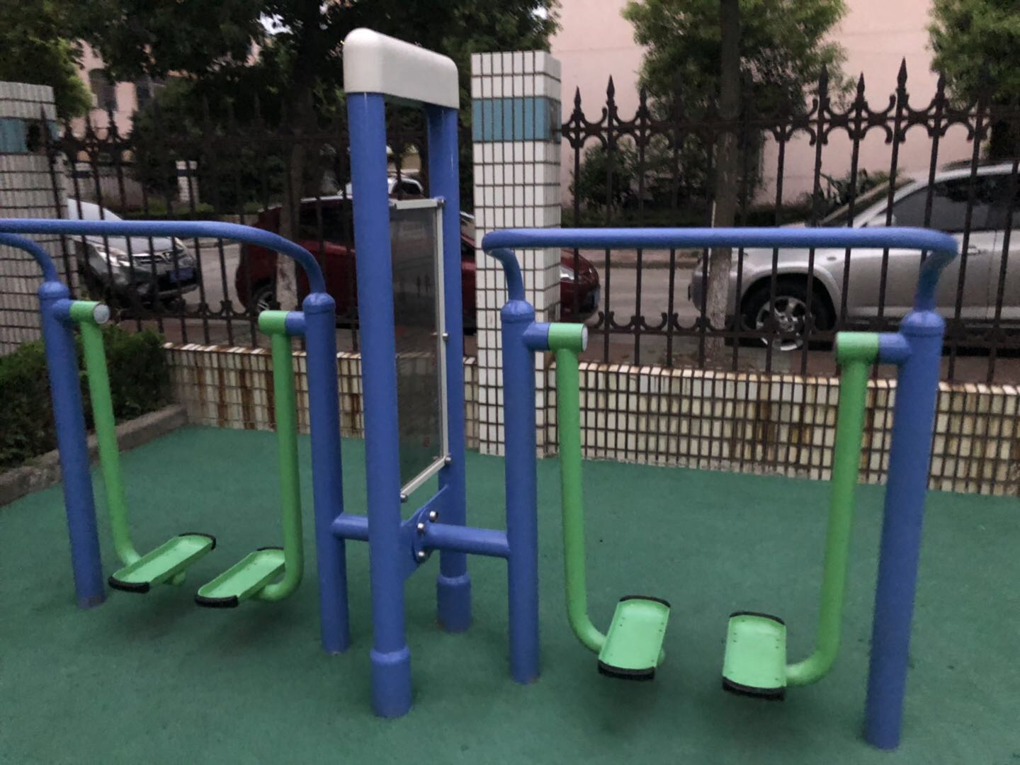 雙立柱太空漫步器 雙立柱太空漫步器