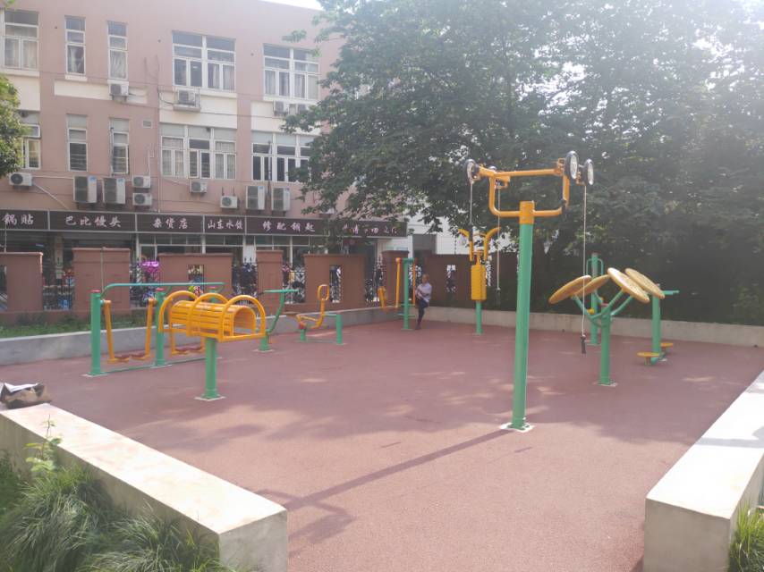 愛博二村健身點(diǎn)C 愛博二村健身點(diǎn)C