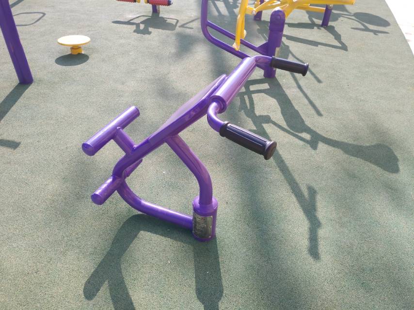 背肌訓(xùn)練器 背肌訓(xùn)練器