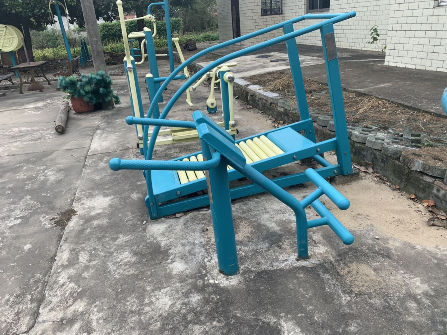 背腹肌訓練器 背腹肌訓練器