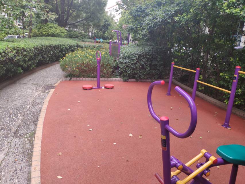 靜安區(qū)彭浦鎮(zhèn)陽城貴都居委健身點（陽城路388弄）