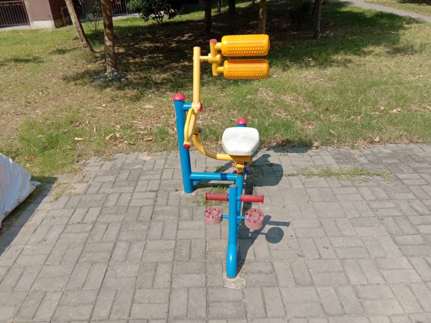 自重腰腹器 自重腰腹器