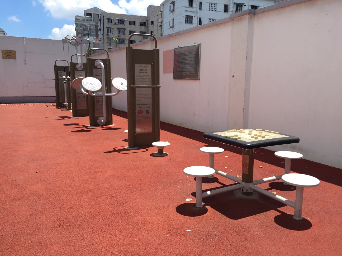 虹橋居委吳中路870弄健身點(diǎn) 虹橋居委吳中路870弄健身點(diǎn)