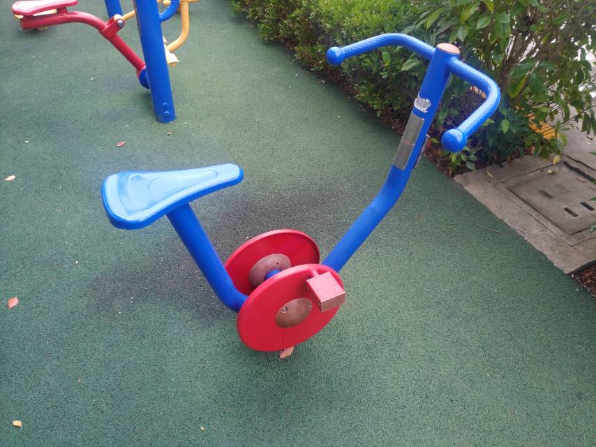 直立健身車 直立健身車