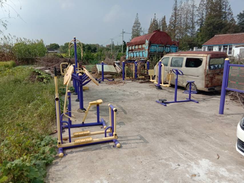 堡鎮(zhèn)財貿村石橋10隊倉庫健身點