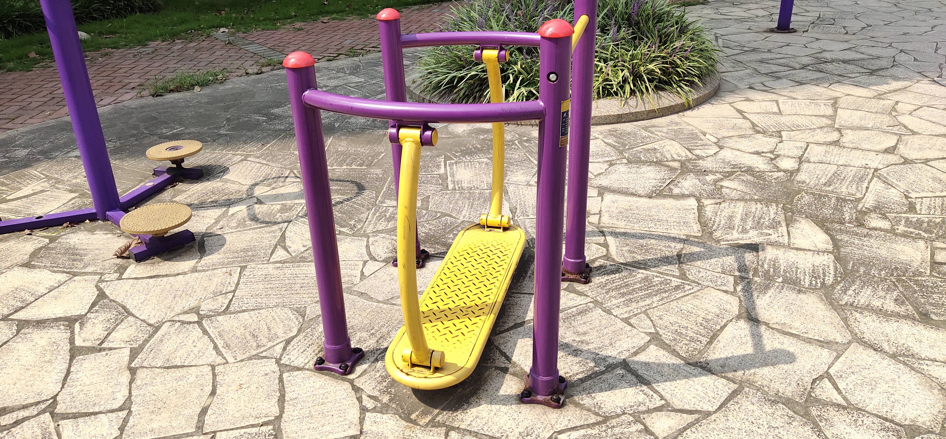 晃板健身器 晃板健身器