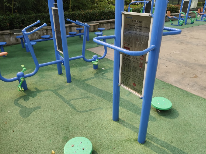 雙立柱扭腰器 雙立柱扭腰器