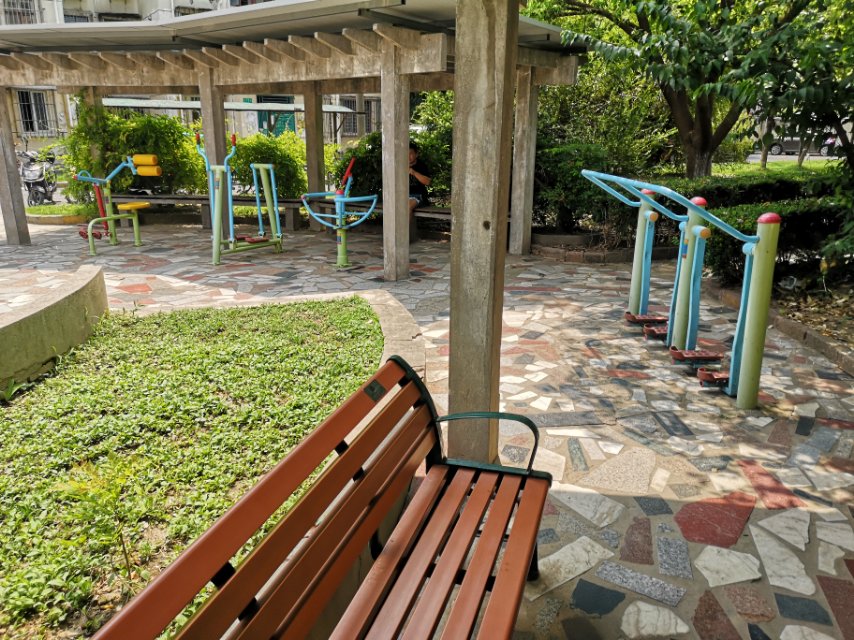 航華二村四居委健身苑點A