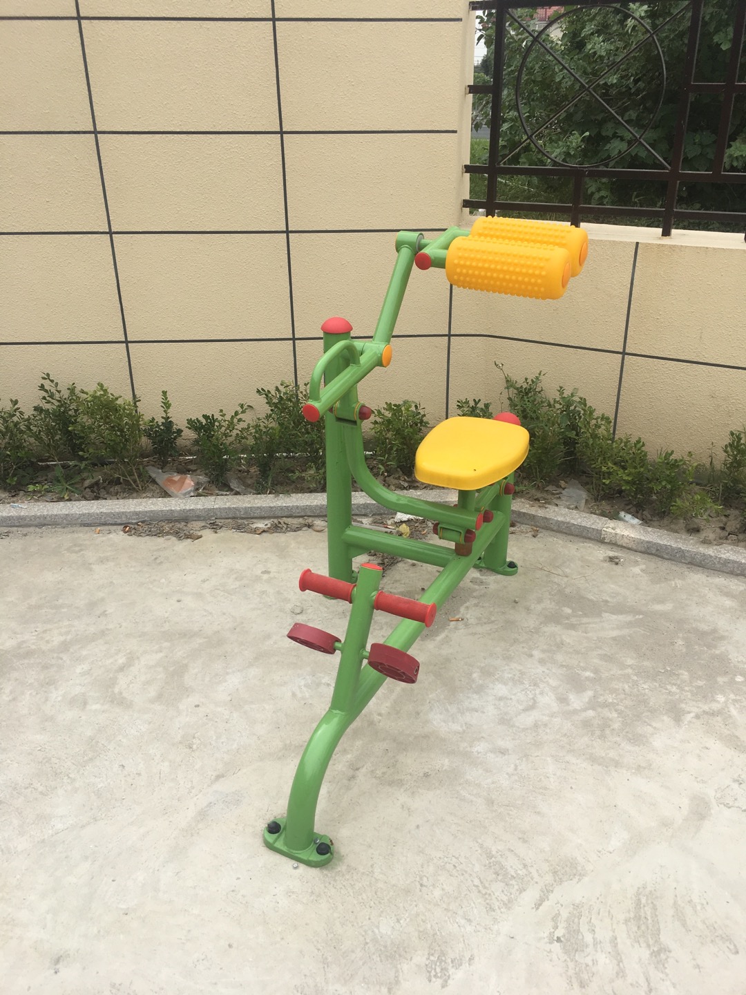 腹背鍛煉器 腹背鍛煉器