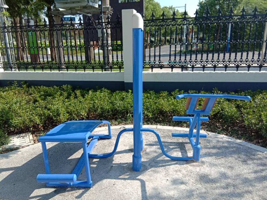 雙立柱腹背訓(xùn)練器 雙立柱腹背訓(xùn)練器