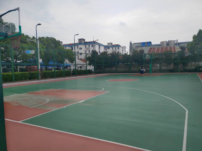 練塘社區(qū)公共運(yùn)動(dòng)場(chǎng)
