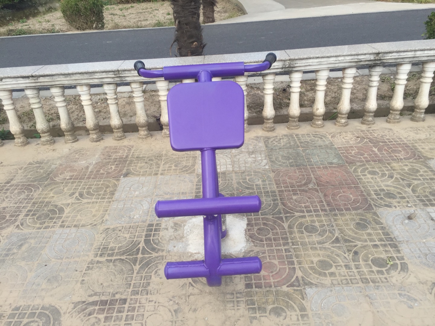 背肌訓練器 背肌訓練器