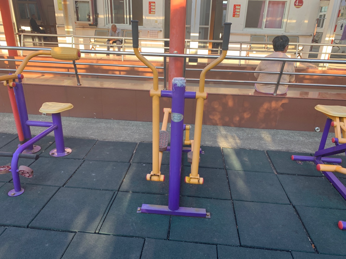 跑步機(jī) 跑步機(jī)