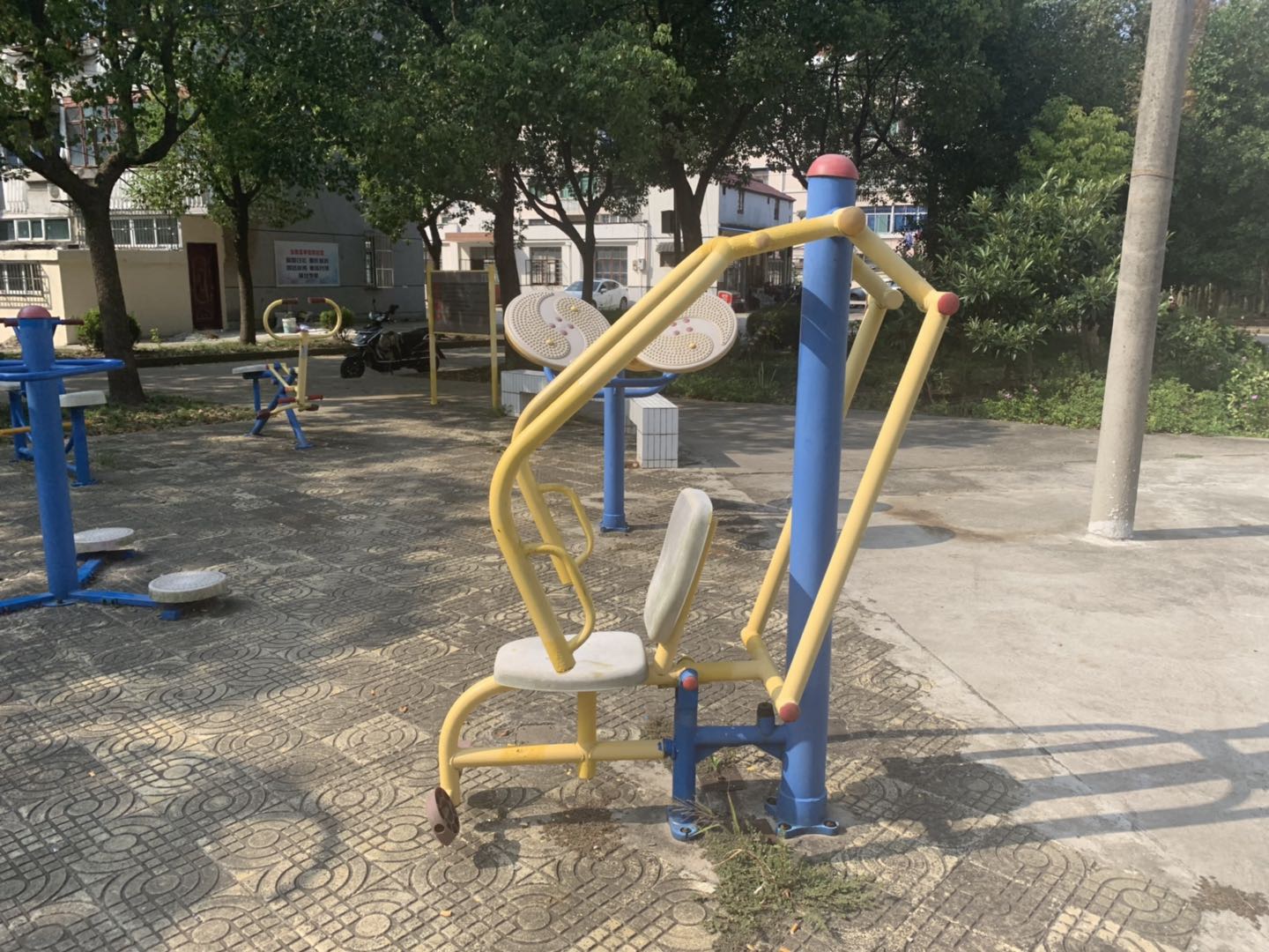 自重拉胸器 自重拉胸器