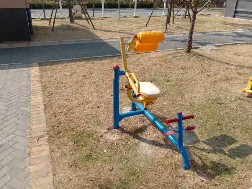 自重腰腹器 自重腰腹器