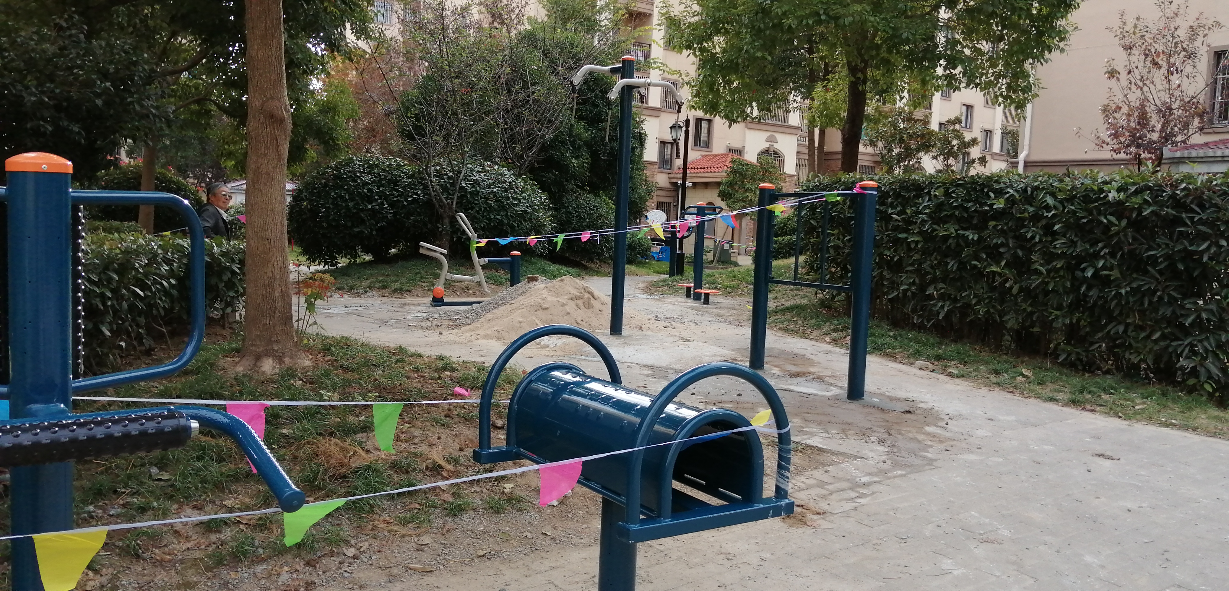 長興家園健身點(diǎn)