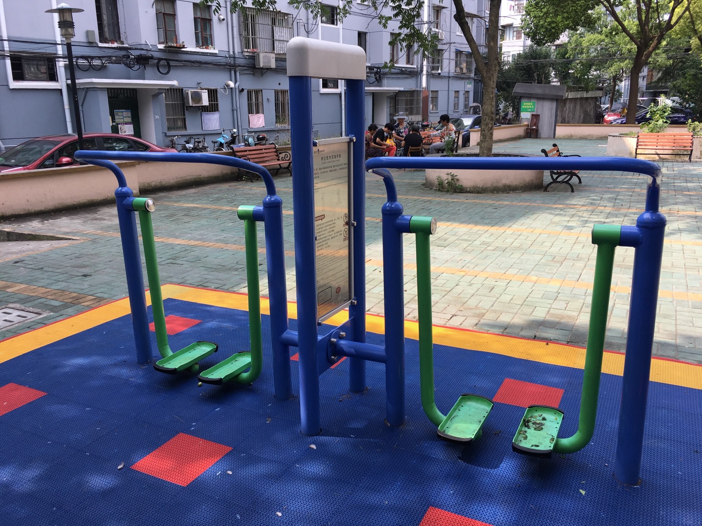 雙立柱太空漫步器 雙立柱太空漫步器