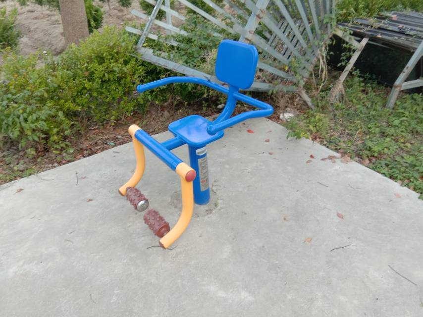 膝關(guān)節(jié)訓(xùn)練器