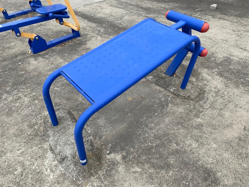 仰臥起坐板 仰臥起坐板