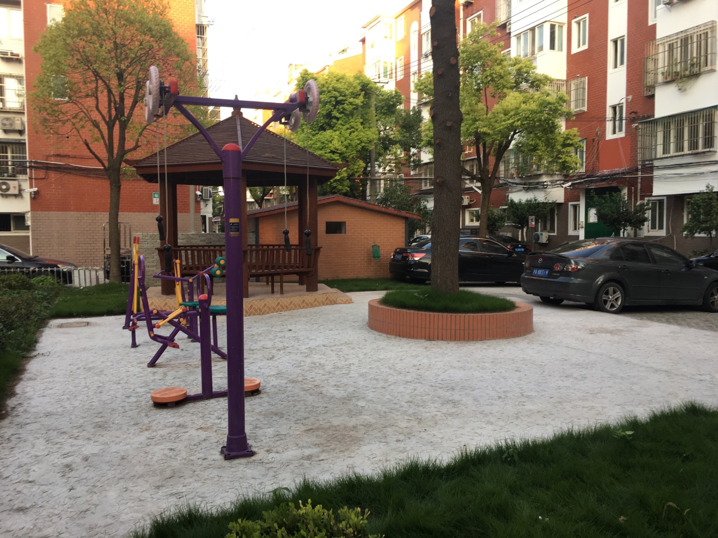 臨江公園居委健身點(diǎn)   4