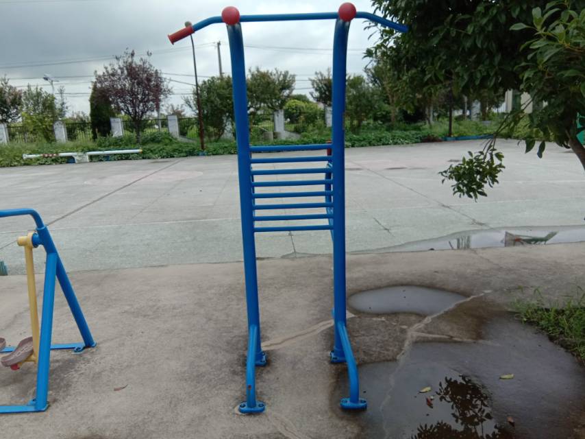 多功能訓(xùn)練器 多功能訓(xùn)練器