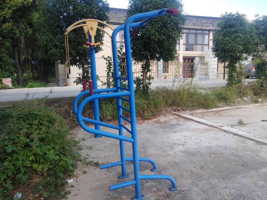 多功能訓(xùn)練器 多功能訓(xùn)練器