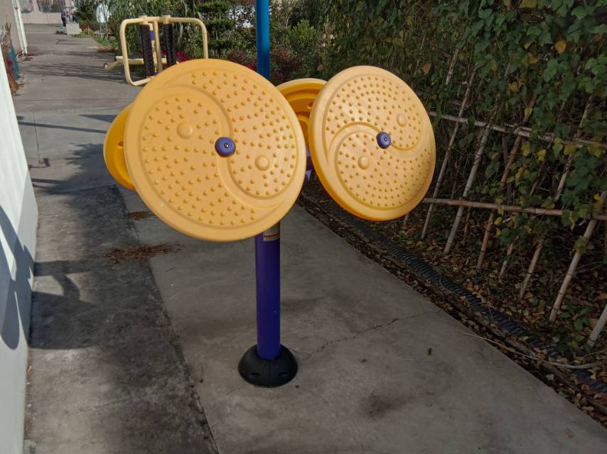 太極推盤(pán) 太極推盤(pán)