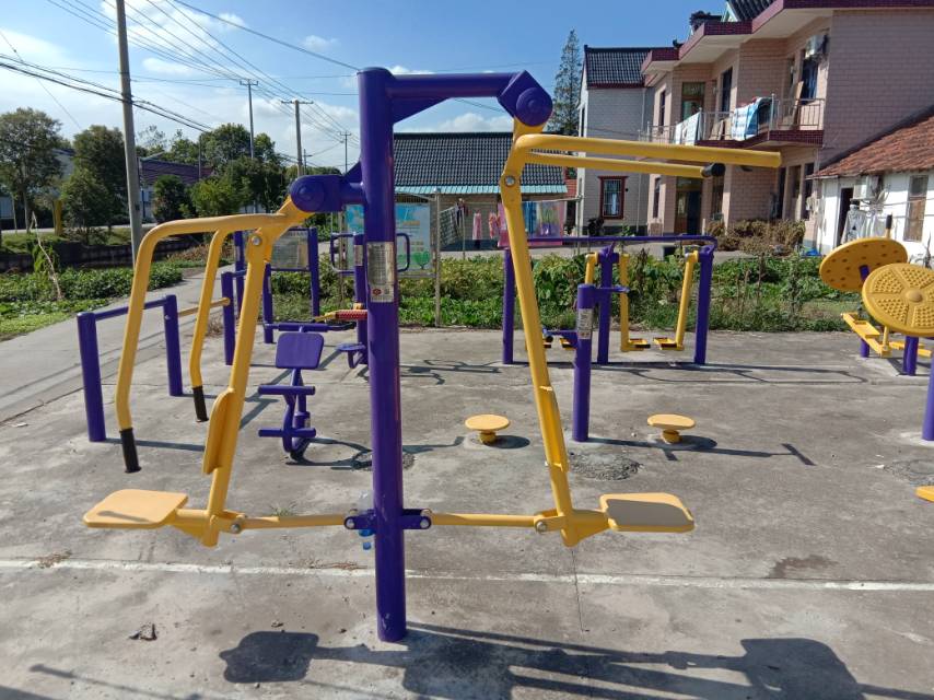 坐推坐拉器 坐推坐拉器