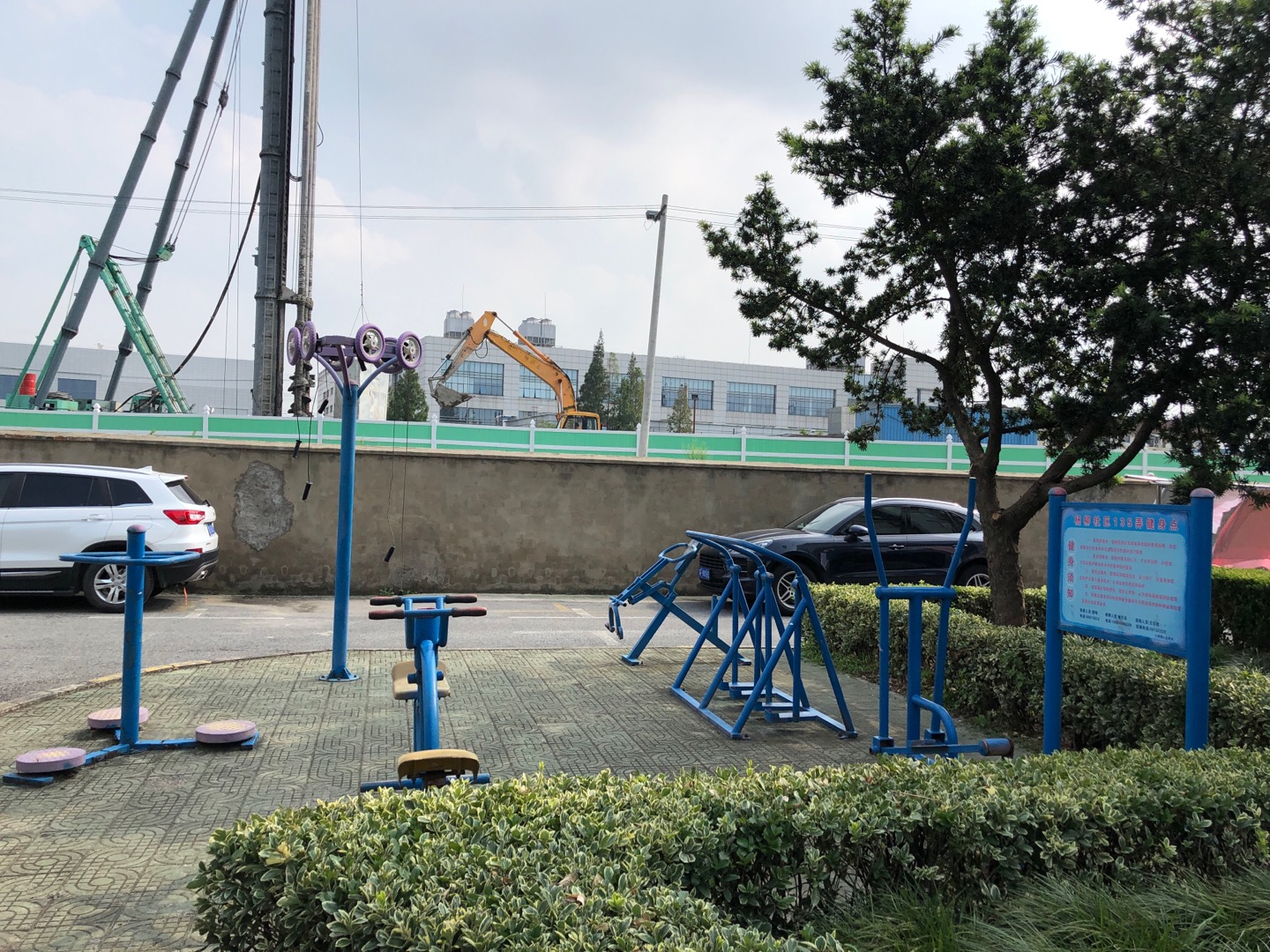 楊柳社區(qū)吳楊路135弄健身點(diǎn)