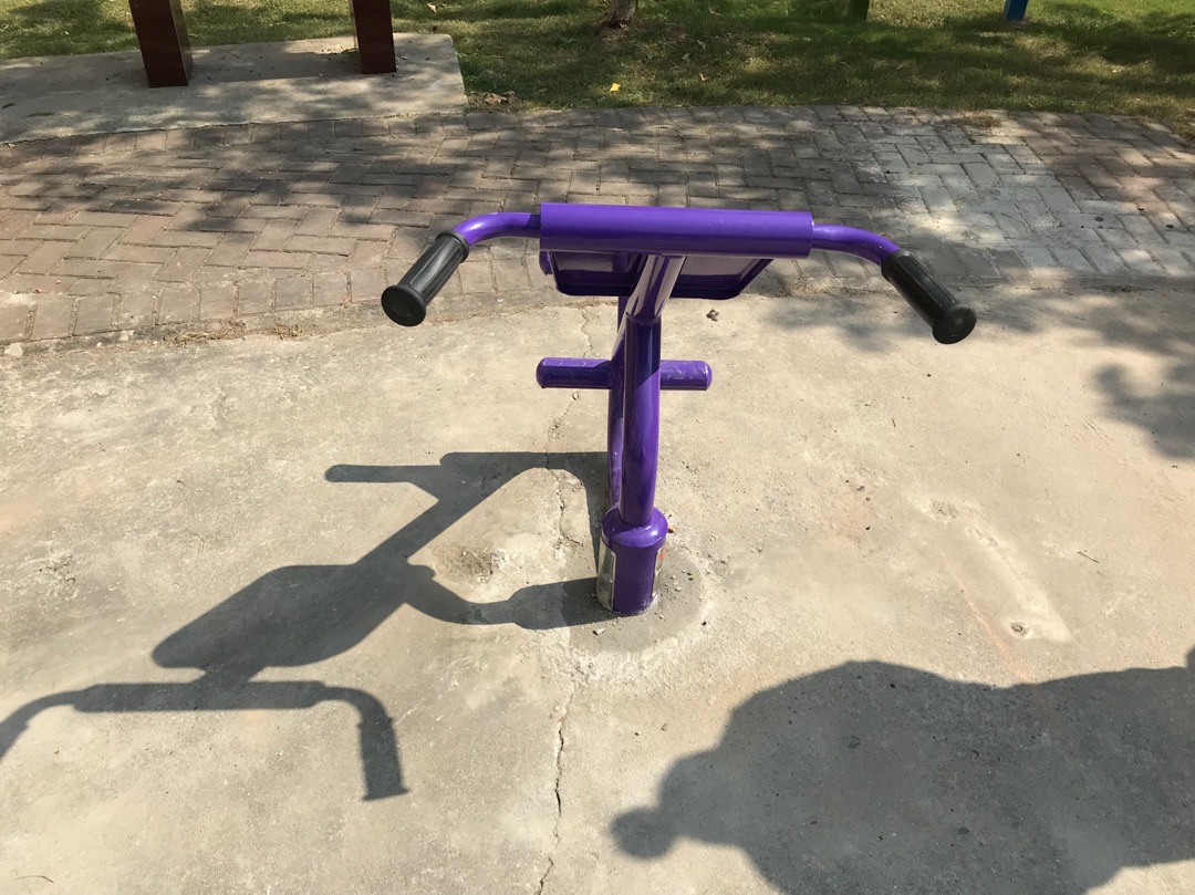 背肌訓練器 背肌訓練器