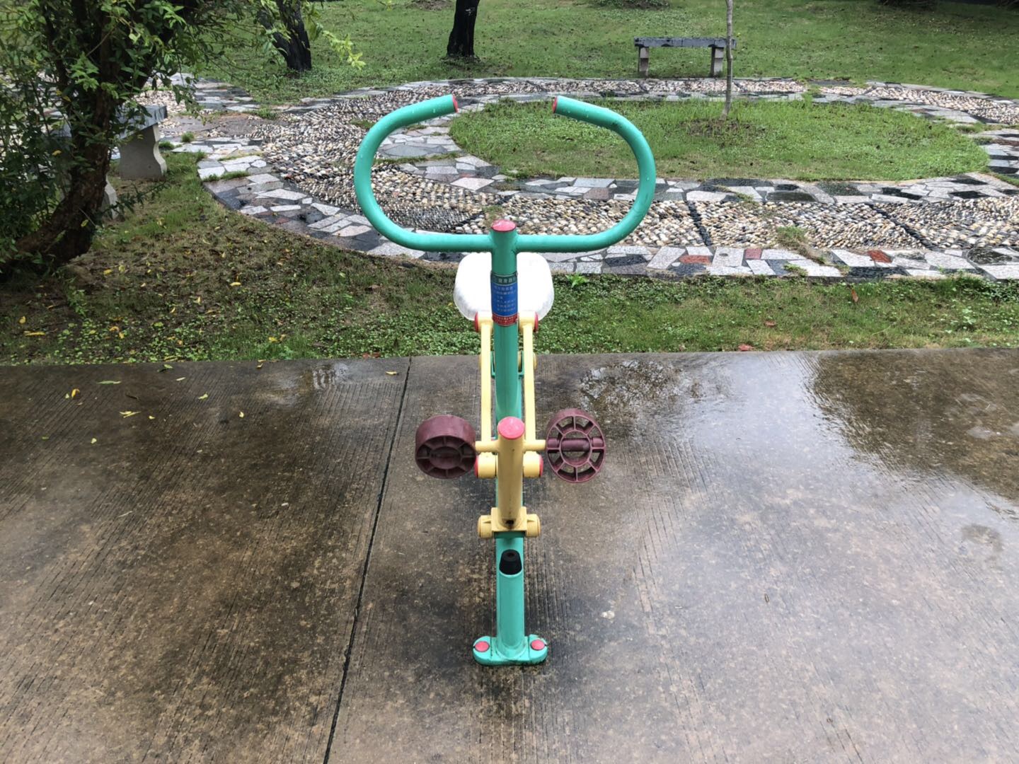 腰力鍛煉器 腰力鍛煉器