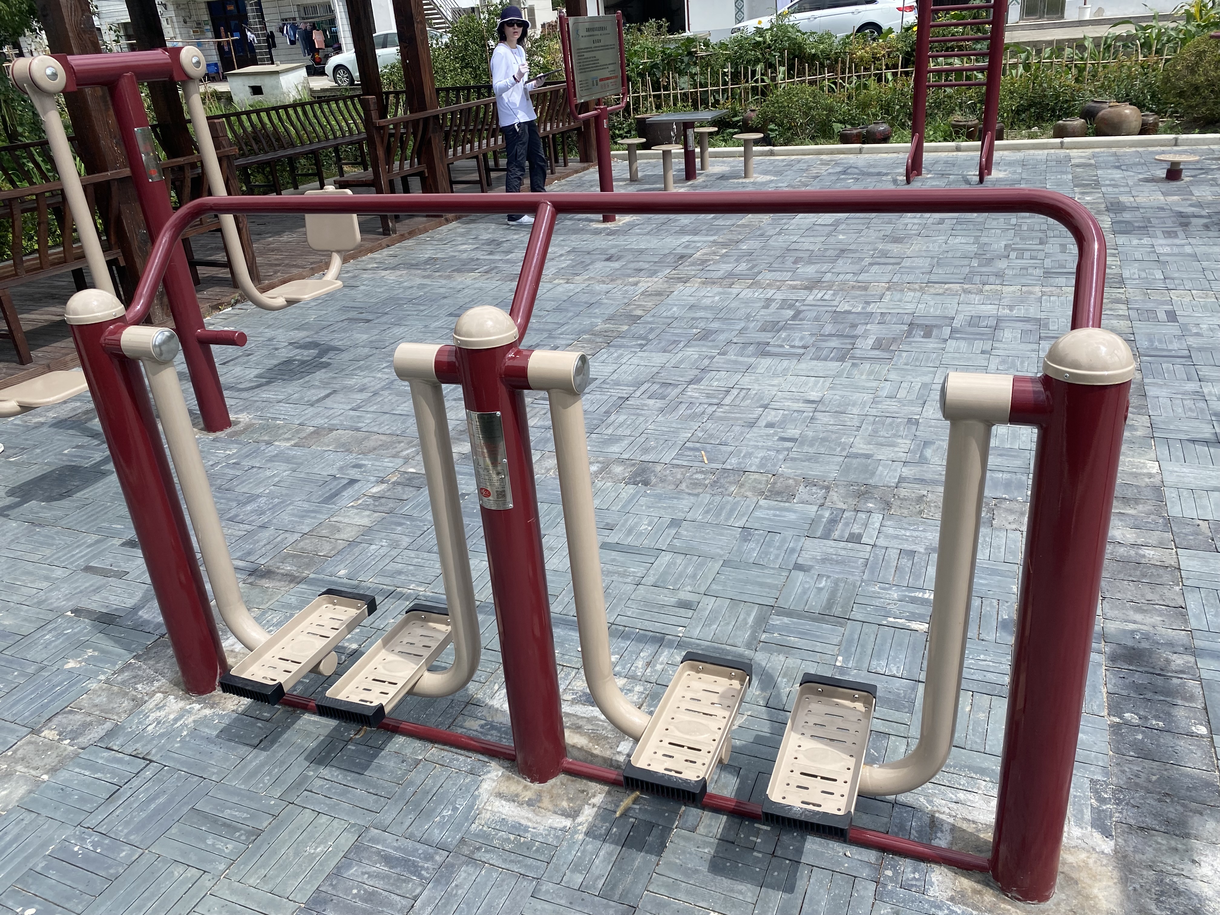 二位太空漫步機 二位太空漫步機