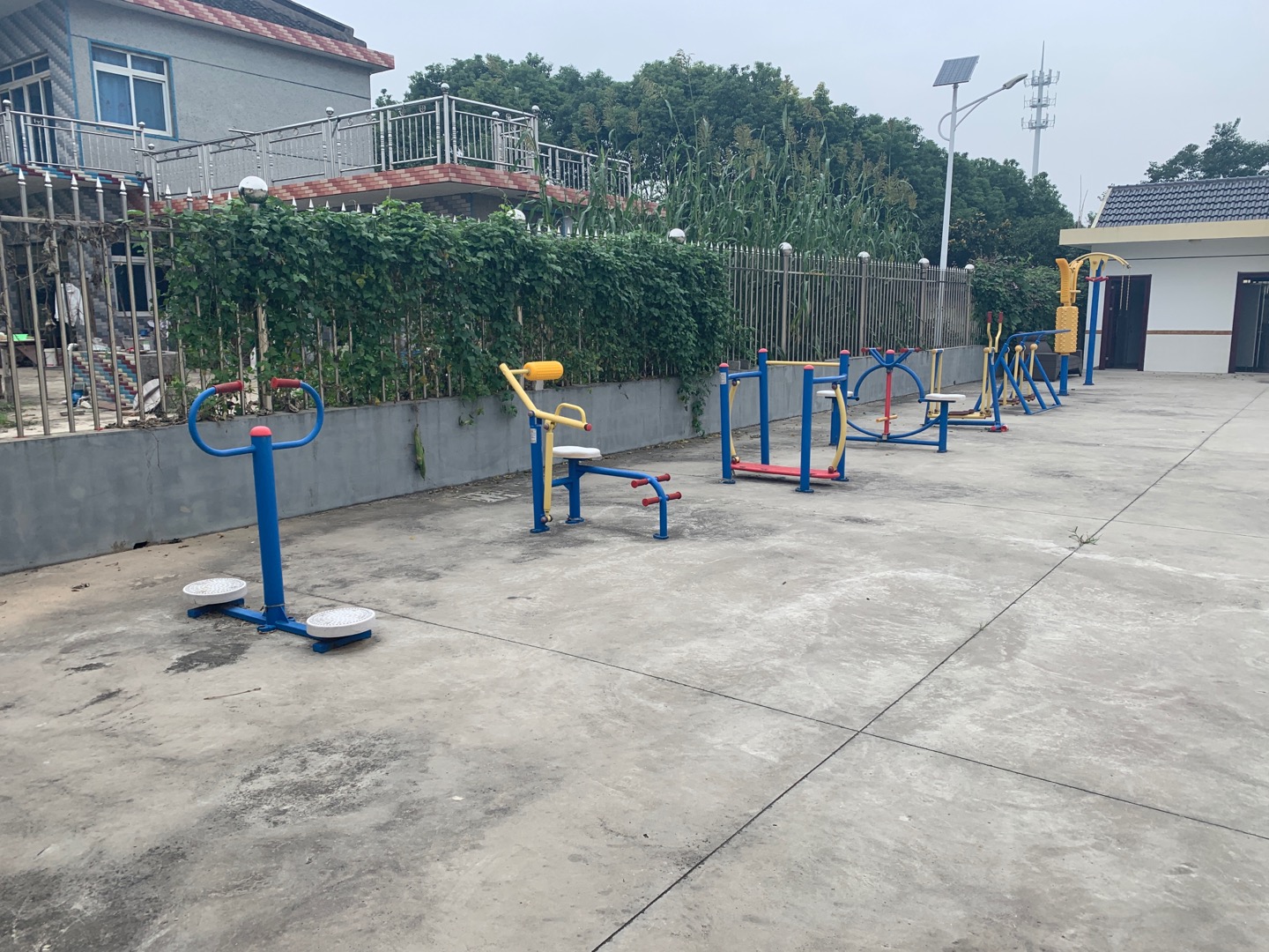 長興村健身點(diǎn)4