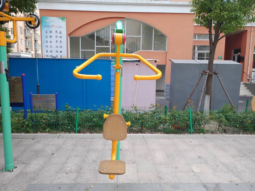 坐拉訓(xùn)練器 坐拉訓(xùn)練器