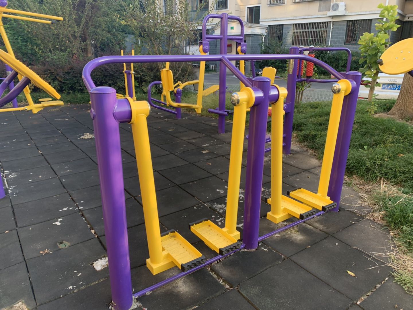 太空漫步機(jī) 太空漫步機(jī)