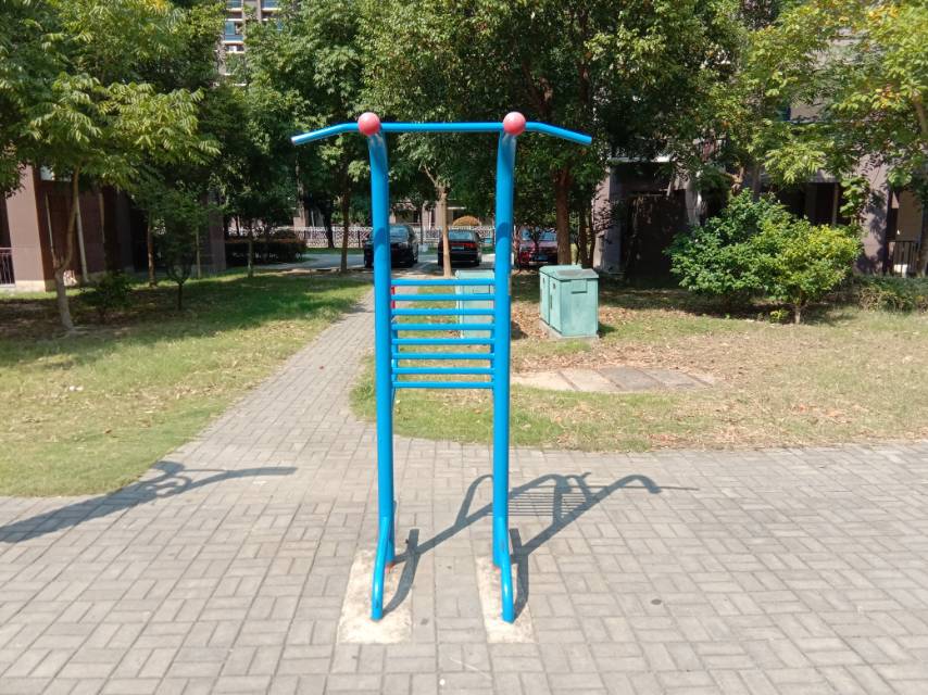 多功能訓(xùn)練器 多功能訓(xùn)練器