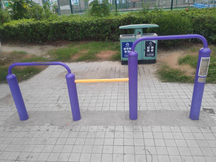 彈振壓腿器 彈振壓腿器