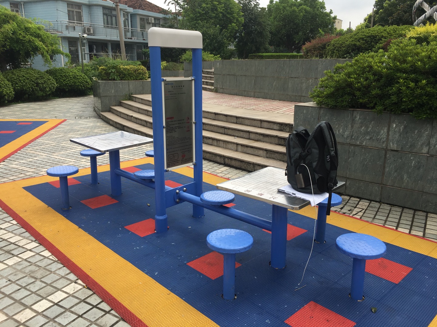 雙立柱棋牌桌 雙立柱棋牌桌