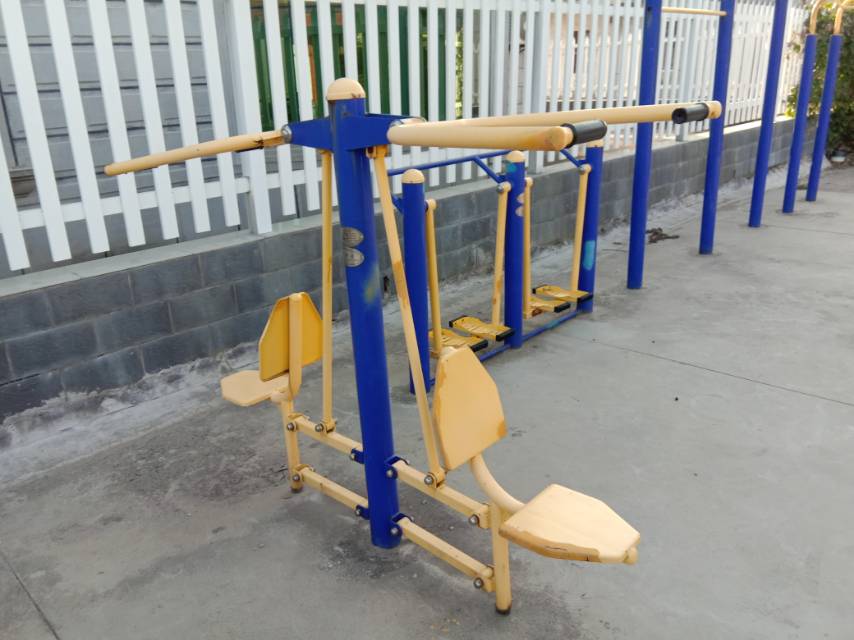 坐拉訓(xùn)練器 坐拉訓(xùn)練器