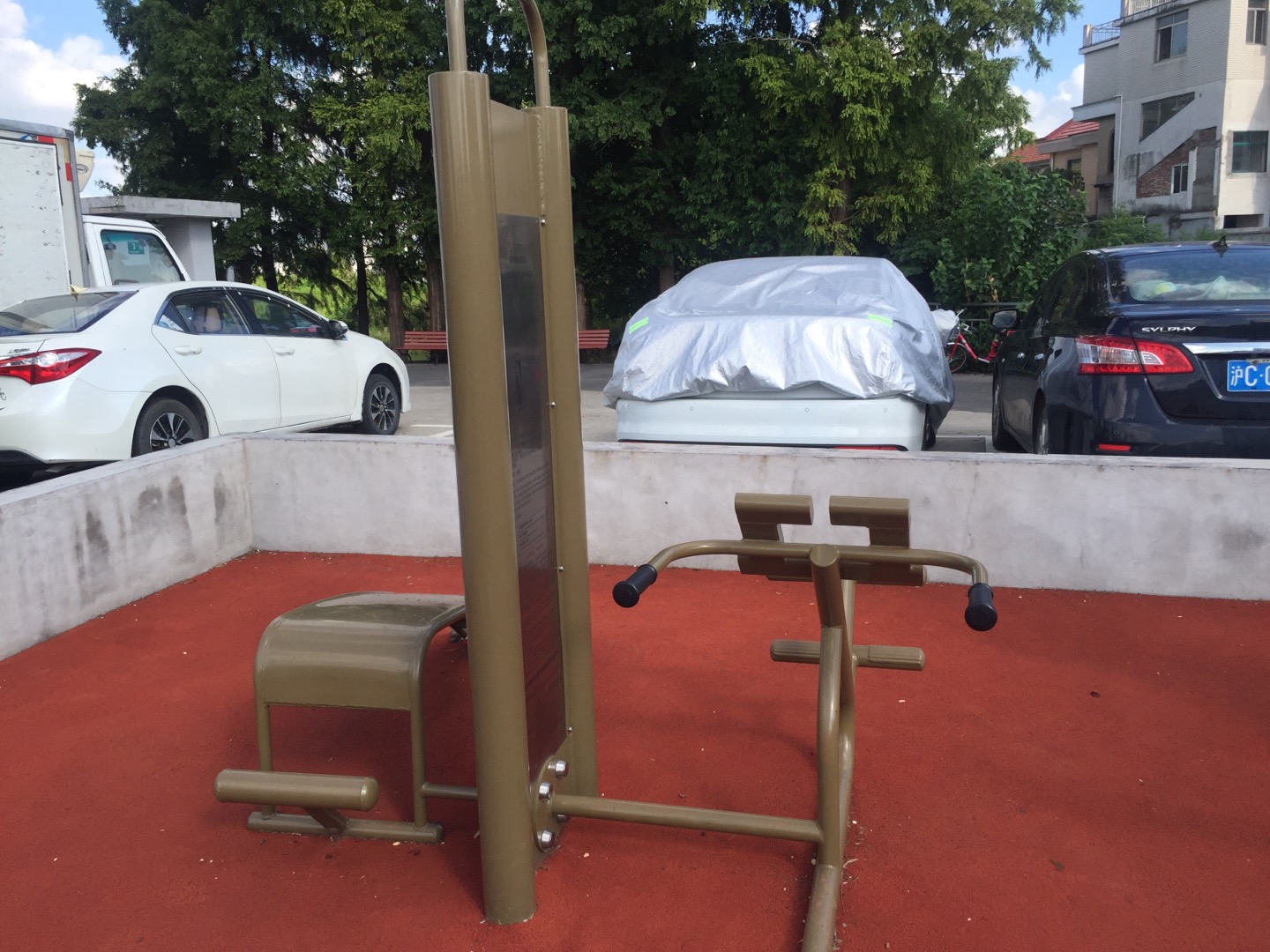 背肌腹肌訓(xùn)練器（兩站位）