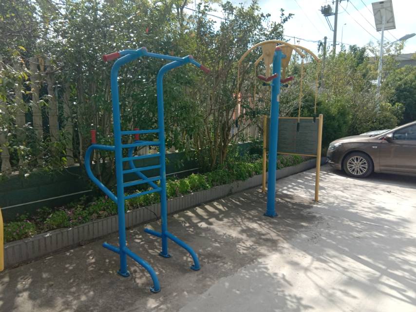 多功能訓(xùn)練器 多功能訓(xùn)練器