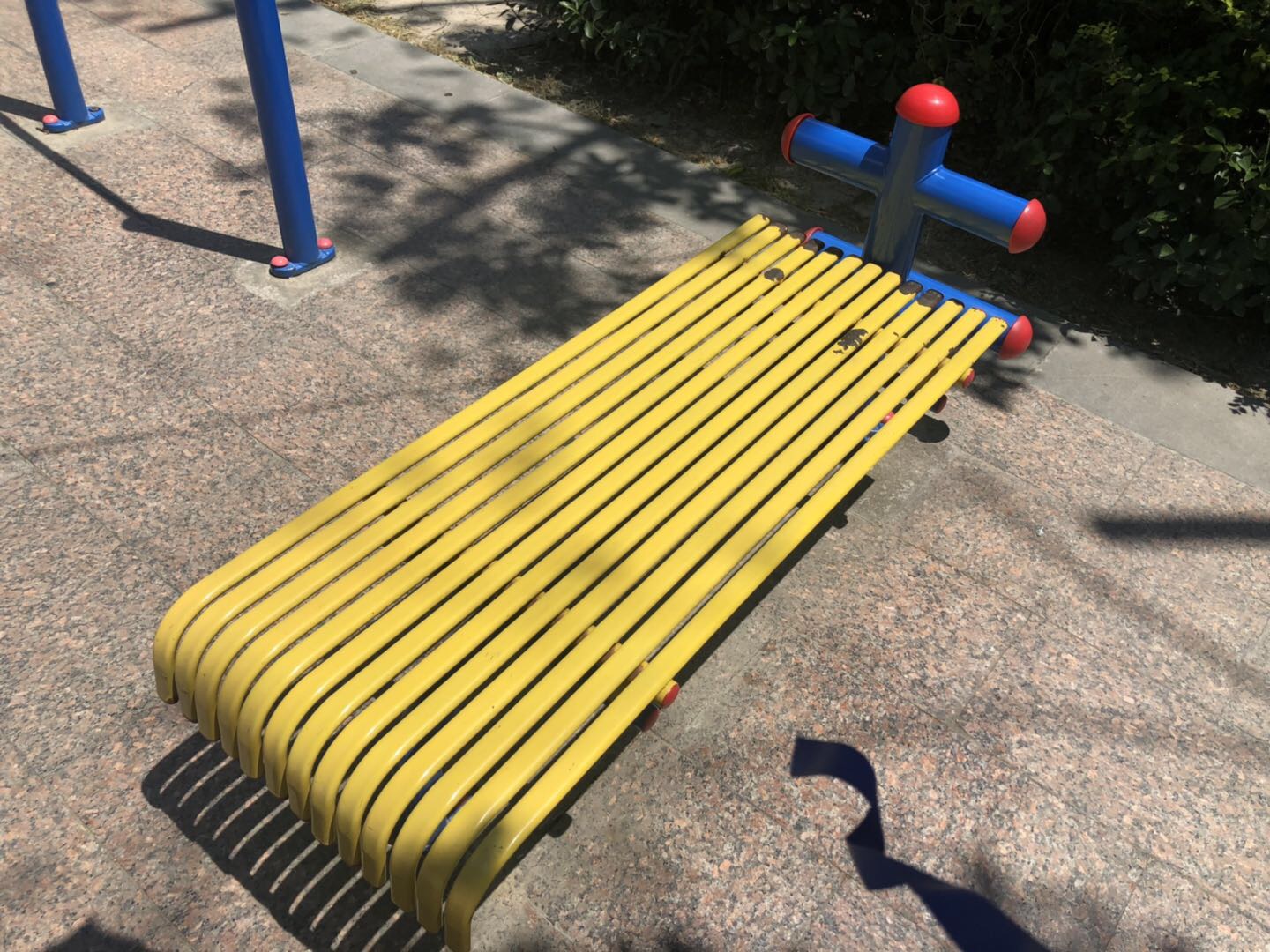 仰臥起坐板 仰臥起坐板