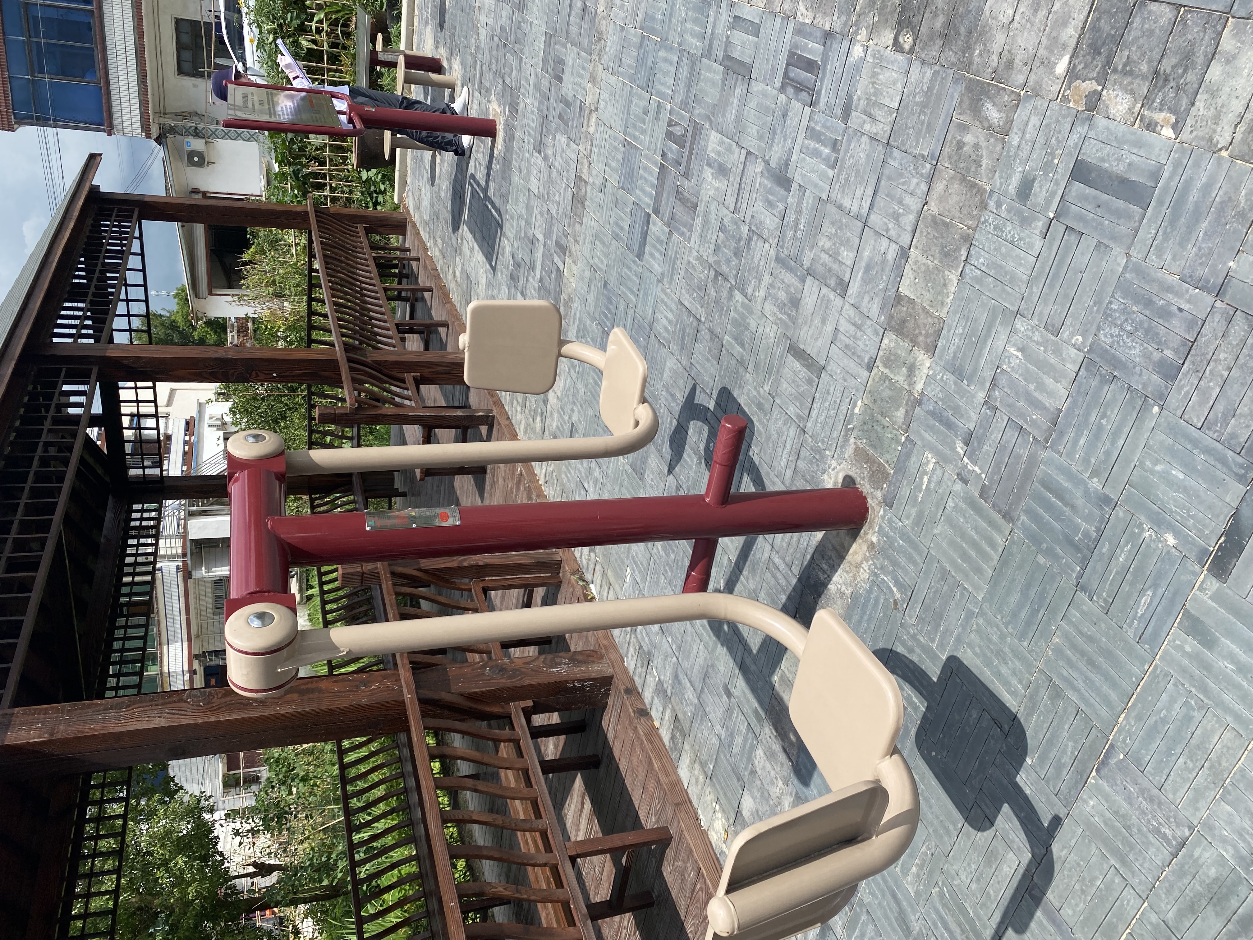 雙人坐蹬器 雙人坐蹬器